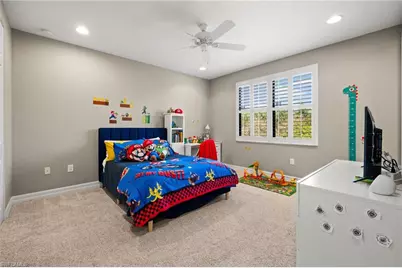 3995 Bering Ct, Naples, FL 34119 - Photo 12