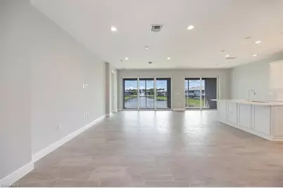 2633 Seychelles Cir #2307, Naples, FL 34112 - Photo 4