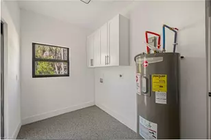 240 33rd Ave NE, Naples, FL 34120 - Photo 38