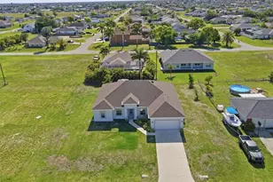 1025 NW 7th Pl, Cape Coral, FL 33993 - Photo 32