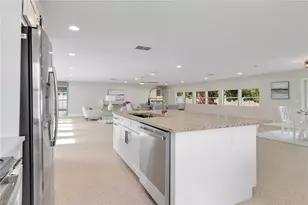 4014 SE 4th Ave, Cape Coral, FL 33904 - Photo 4