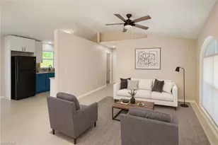 241 8th St SE, Naples, FL 34117 - Photo 34