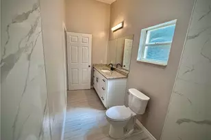 241 8th St SE, Naples, FL 34117 - Photo 16