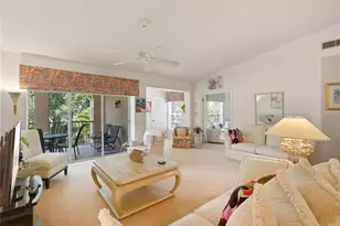 110 Siena Way, Naples, FL 34119 - Photo 8