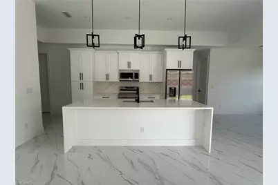 2894 43rd Ave NE, Naples, FL 34120 - Photo 4