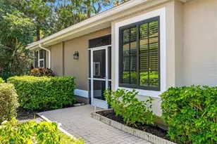 7550 Meadow Lakes Dr, Naples, FL 34104 - Photo 4
