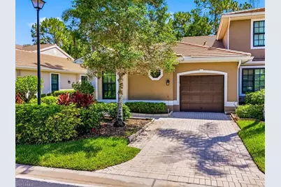 7550 Meadow Lakes Dr #4701, Naples, FL 34104 - Photo 2