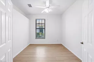 7550 Meadow Lakes Dr, Naples, FL 34104 - Photo 26