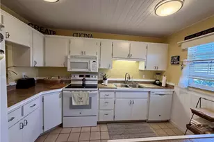 7079 Cedarhurst Dr, Fort Myers, FL 33919 - Photo 4