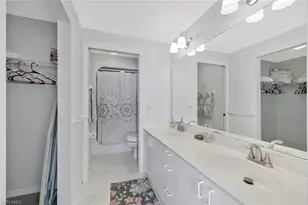 186 Gabriel Cir, Naples, FL 34104 - Photo 18