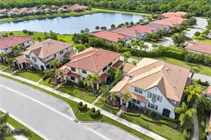 1435 Santiago Cir SW, Naples, FL 34113 - Photo 36
