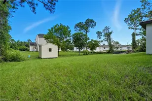 219 Ogden Ave S, Lehigh Acres, FL 33974 - Photo 34