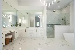 493 8th Ave S, Naples, FL 34102 - Photo 16