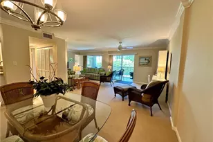 555 Park Shore Dr, Naples, FL 34103 - Photo 4