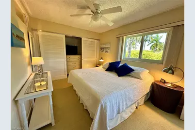 555 Park Shore Dr #B205, Naples, FL 34103 - Photo 18