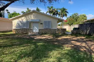 811 94th Ave N, Naples, FL 34108 - Photo 1