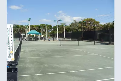 857 Reef Point Cir, Naples, FL 34108 - Photo 4