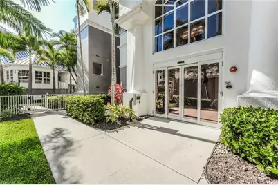450 Launch Cir #501, Naples, FL 34108 - Photo 4