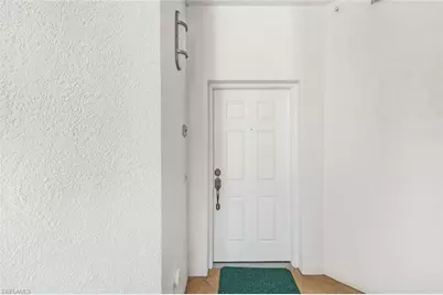 450 Launch Cir #501, Naples, FL 34108 - Photo 6