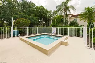110 Siena Way, Naples, FL 34119 - Photo 32