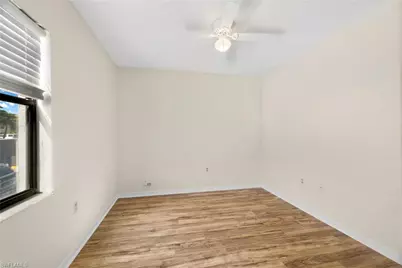 9270 Lake Park Dr #101, Fort Myers, FL 33919 - Photo 18