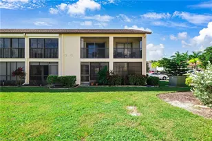 9270 Lake Park Dr, Fort Myers, FL 33919 - Photo 32