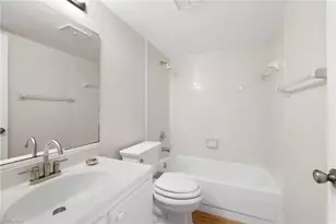 9270 Lake Park Dr, Fort Myers, FL 33919 - Photo 6
