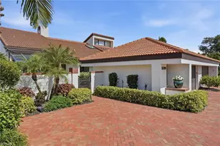539 Bay Villas Ln, Naples, FL 34108 - Photo 44