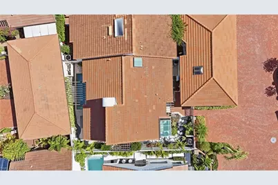 539 Bay Villas Ln, Naples, FL 34108 - Photo 46