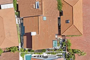 539 Bay Villas Ln, Naples, FL 34108 - Photo 46