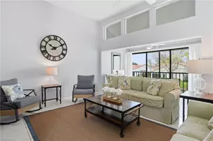 637 Beachwalk Cir, Naples, FL 34108 - Photo 2