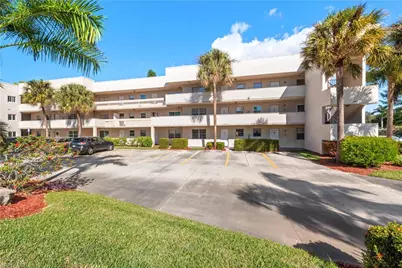 501 Forest Lakes Blvd #111, Naples, FL 34105 - Photo 2