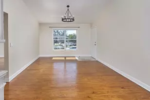 267 Quail Forest Blvd, Naples, FL 34105 - Photo 4