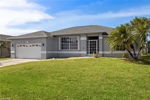 16725 Wellington Lakes Cir, Fort Myers, FL 33908 - Photo 2