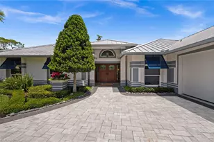 2003 Duke Dr, Naples, FL 34110 - Photo 2