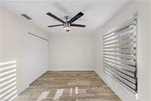 900 Henderson Creek Dr, Naples, FL 34114 - Photo 18