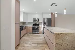 900 Henderson Creek Dr, Naples, FL 34114 - Photo 8