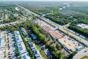 900 Henderson Creek Dr, Naples, FL 34114 - Photo 1