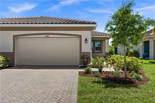 10353 Bonavie Cv Dr, Fort Myers, FL 33966 - Photo 8