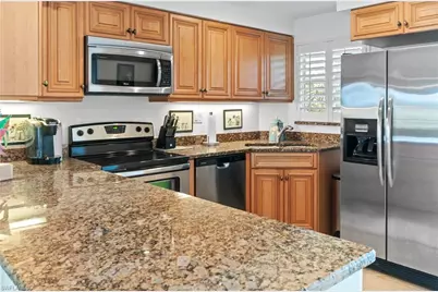 29 High Point Cir E #106, Naples, FL 34103 - Photo 12