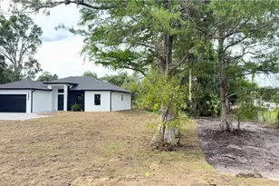 2375 2nd Ave SE, Naples, FL 34117 - Photo 4