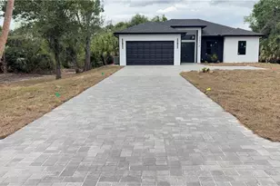 2375 2nd Ave SE, Naples, FL 34117 - Photo 2