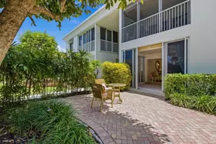 211 3rd Ave S, Naples, FL 34102 - Photo 2
