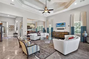 628 Venezia Grande Dr, Naples, FL 34119 - Photo 4