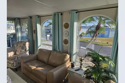 114 Elise Dr, Fort Myers, FL 33908 - Photo 6