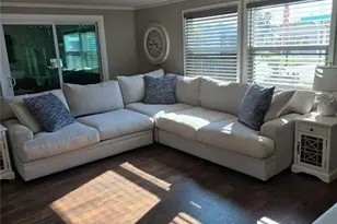 114 Elise Dr, Fort Myers, FL 33908 - Photo 10