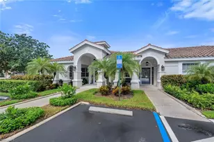 6808 Satinleaf Rd S, Naples, FL 34109 - Photo 32