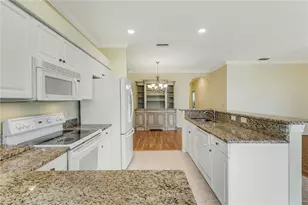 1787 Morning Sun Ln, Naples, FL 34119 - Photo 4