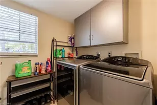 4300 Gulfstream Dr, Naples, FL 34112 - Photo 20