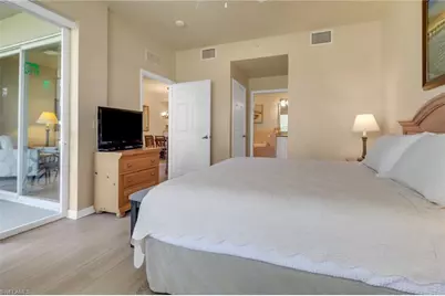 7940 Mahogany Run Ln #611, Naples, FL 34113 - Photo 16